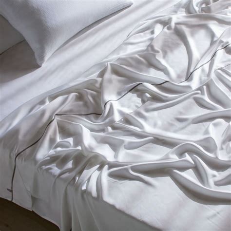 The 5 Best Bamboo Sheets for Silky